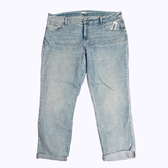 NWT Old Navy Boyfriend Jeans for Women - Picture 1 of 3